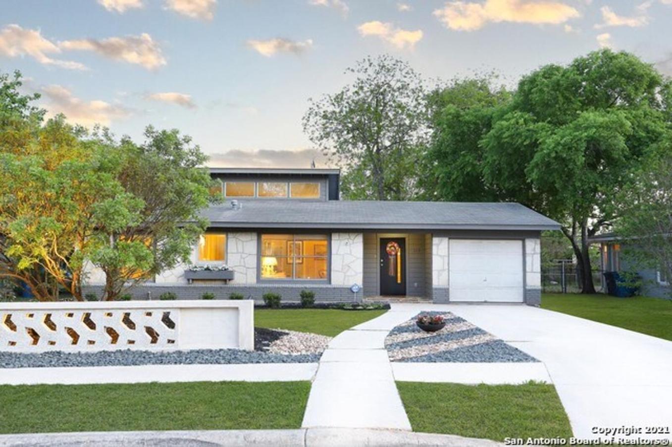 Serene Pool & Firepit In Stunning Home By Airport San Antonio Esterno foto